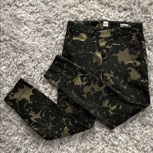 Women’s GAP pants size 6R